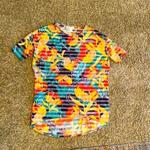 Brand new women’s LulaRue t-shirt loungewear